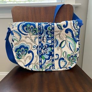 Vera Bradley crossbody bag